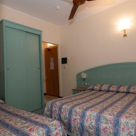 Hotel Magnolia Albenga Eksteriør bilde