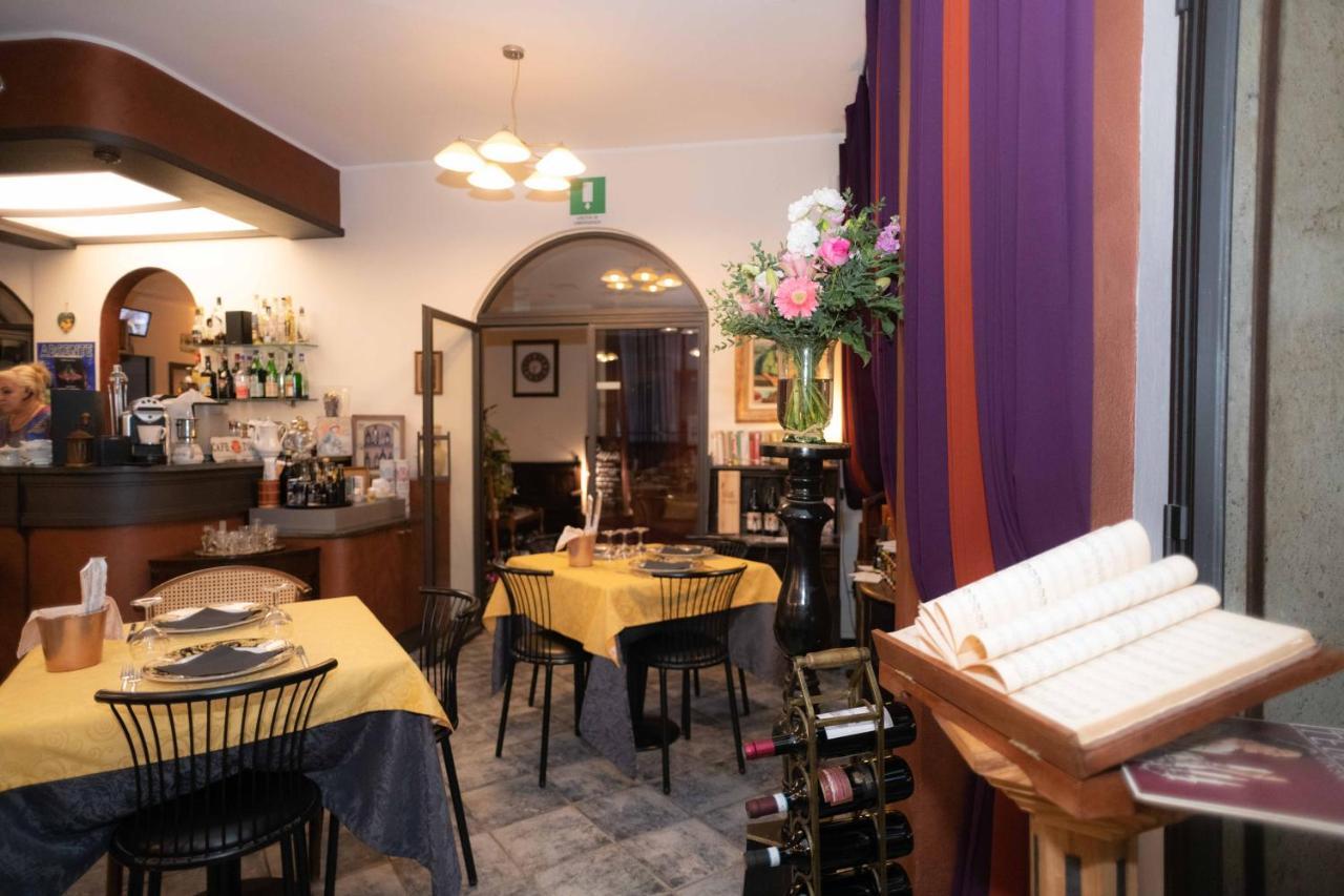 Hotel Magnolia Albenga Eksteriør bilde
