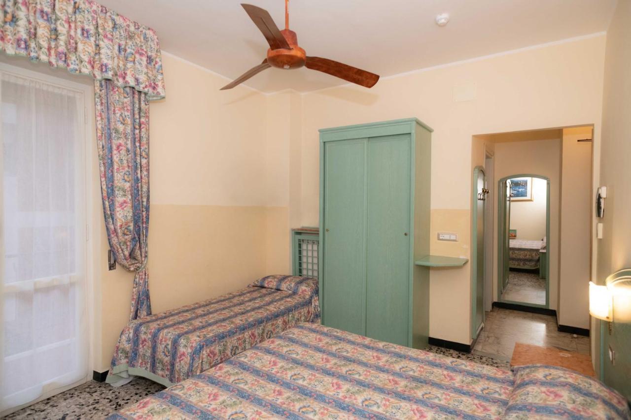 Hotel Magnolia Albenga Eksteriør bilde
